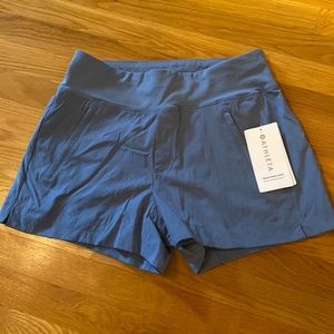 Athleta Trekkie North Shorts size 6